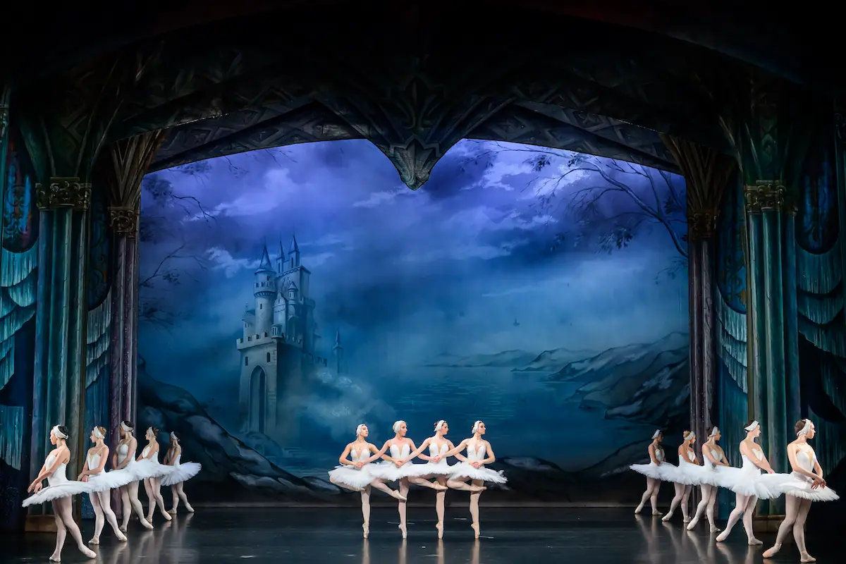 Swan Lake by Soul of Classical Ballet — Ukrainian Ballet of Peace & Ukrainian Ballet of Odessa